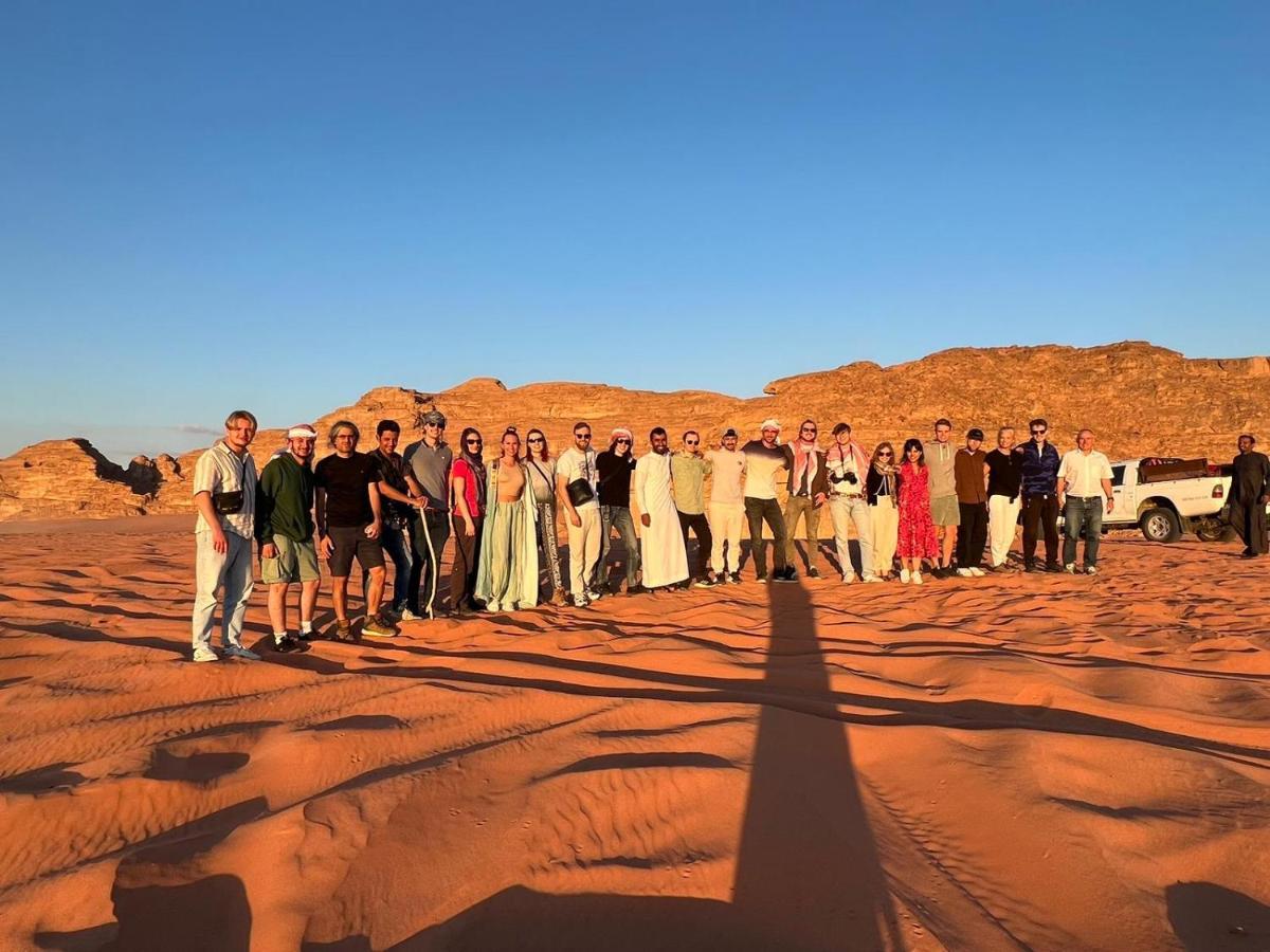 Hotel Zawaideh Desert Camp à Wadi Rum Extérieur photo